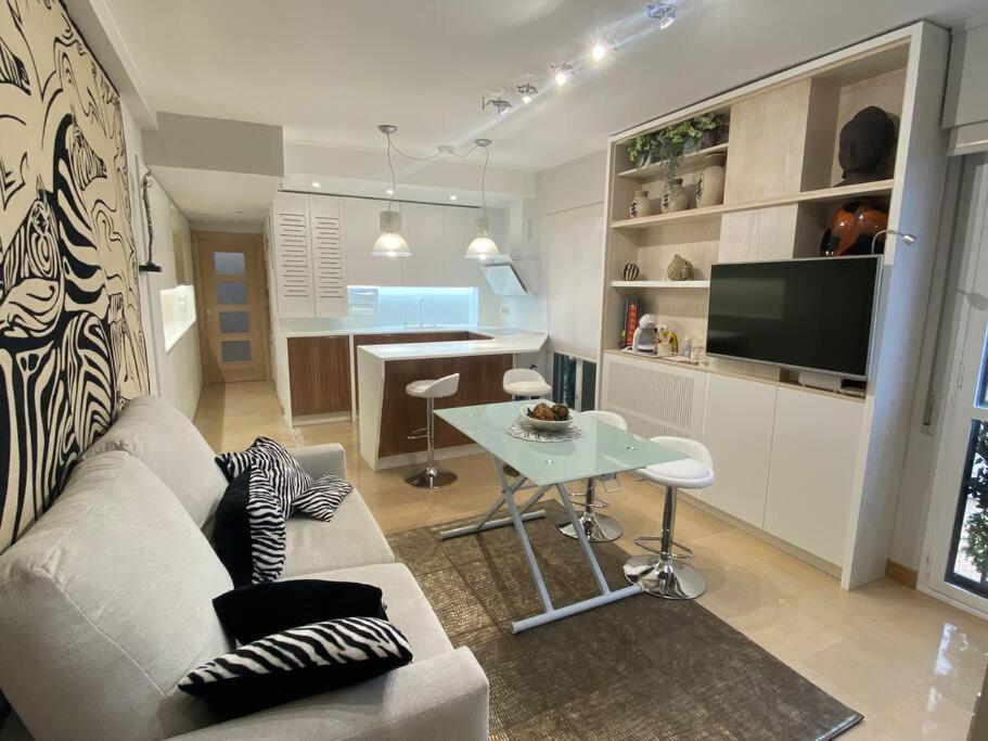 Acogedor Apartamento Con Acabados Primera Calidad Сарагоса Екстериор снимка